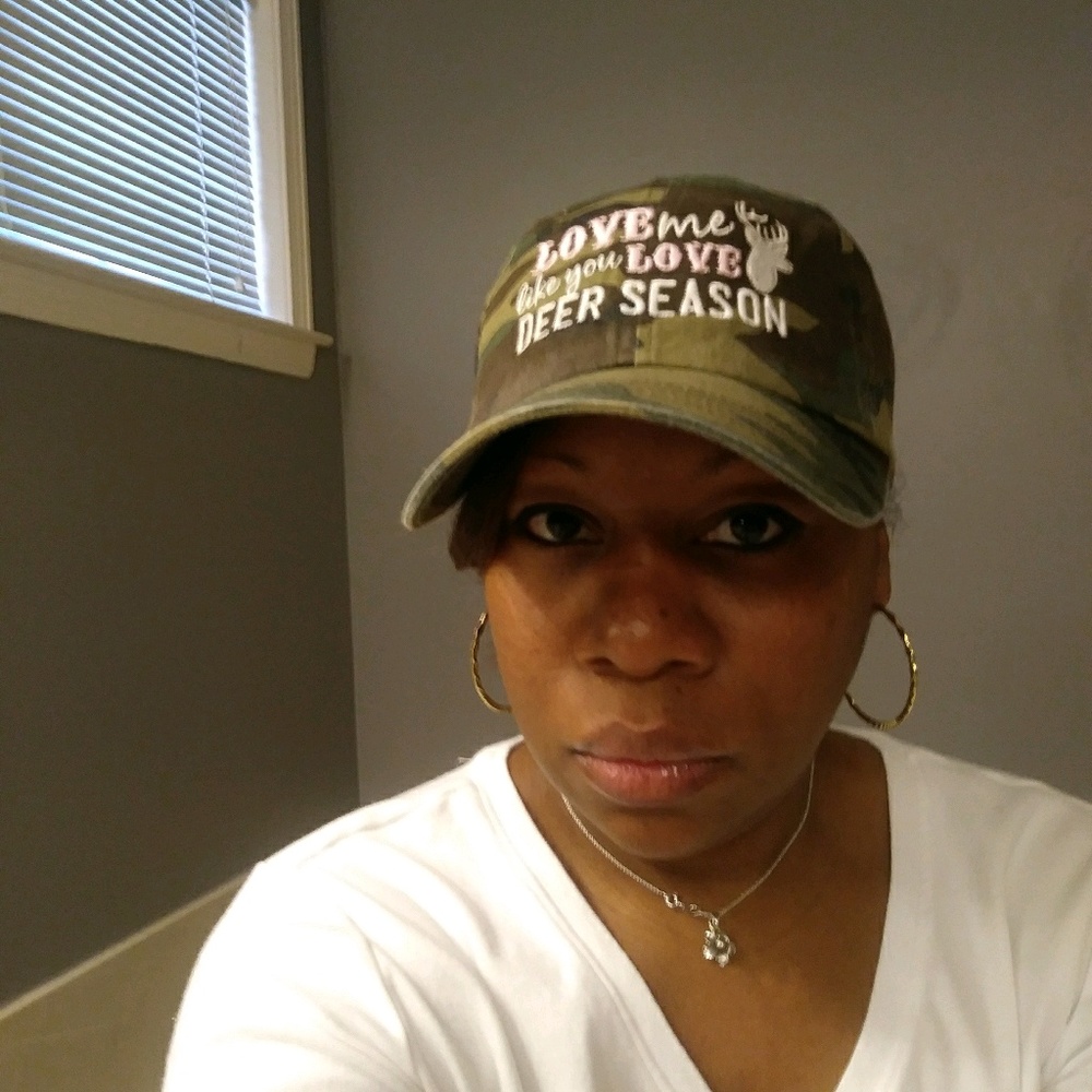 Meet your Posher, Tonya